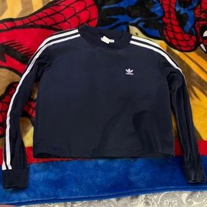 adidas crop top- street wear